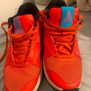 Ja Morant basketball shoes size 9 men’s